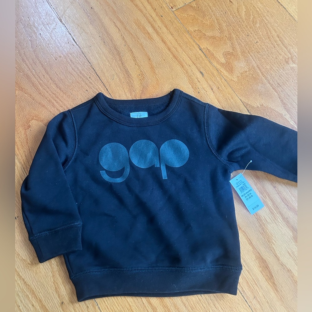 GAP Kids Classic Black Logo Sweatshirt 18-24 Months New Boys Girls